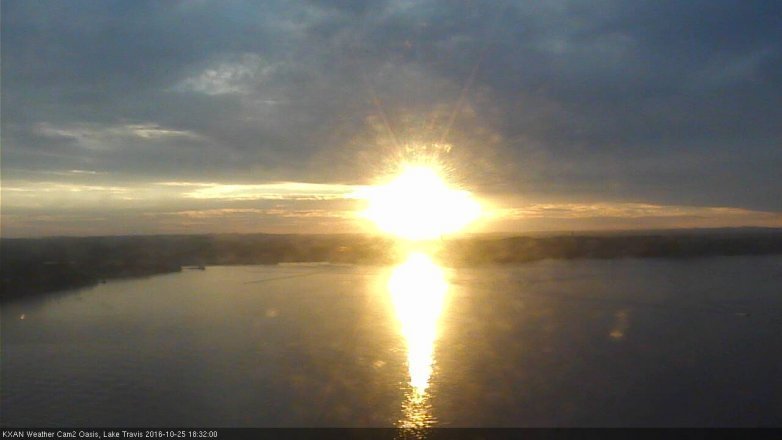 Lake Travis webcam, October 25, 2016 5:55 PM CT