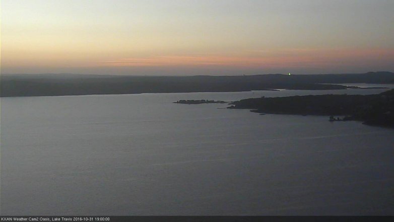 Lake Travis webcam, October 31, 2016 6:25 PM CT