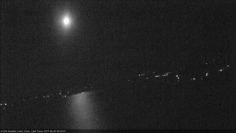 Lake Travis webcam, April 2, 2017 11:40 PM CT