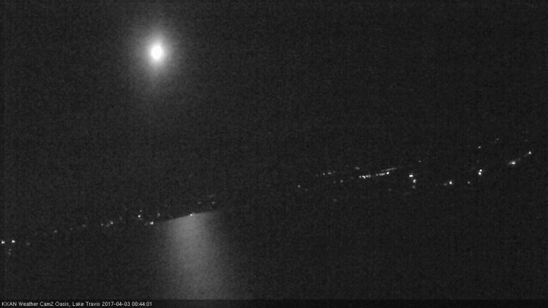 Lake Travis webcam, April 2, 2017 11:50 PM CT