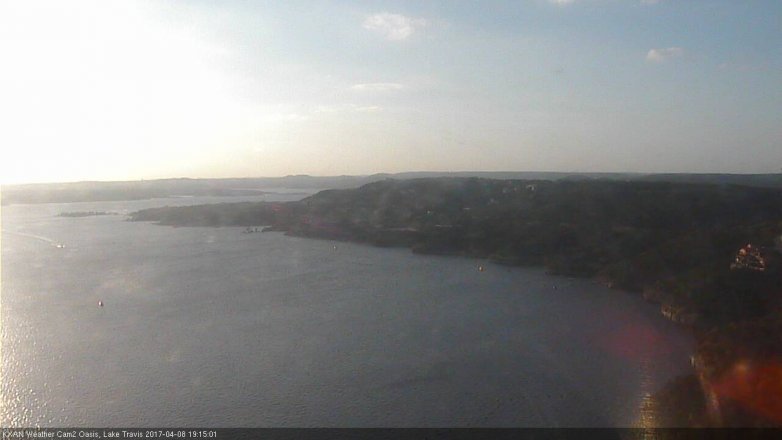 Lake Travis webcam, April 8, 2017 6:40 PM CT