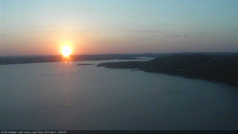 Lake Travis webcam, April 21, 2017 7:15 PM CT