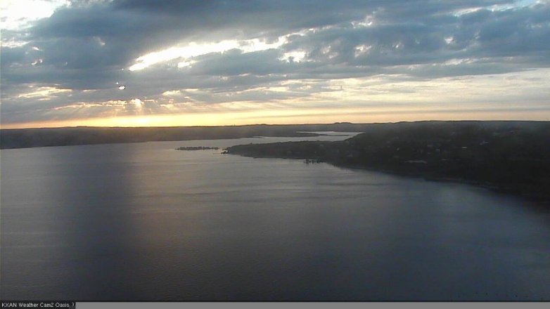 Lake Travis webcam, April 22, 2017 6:50 PM CT