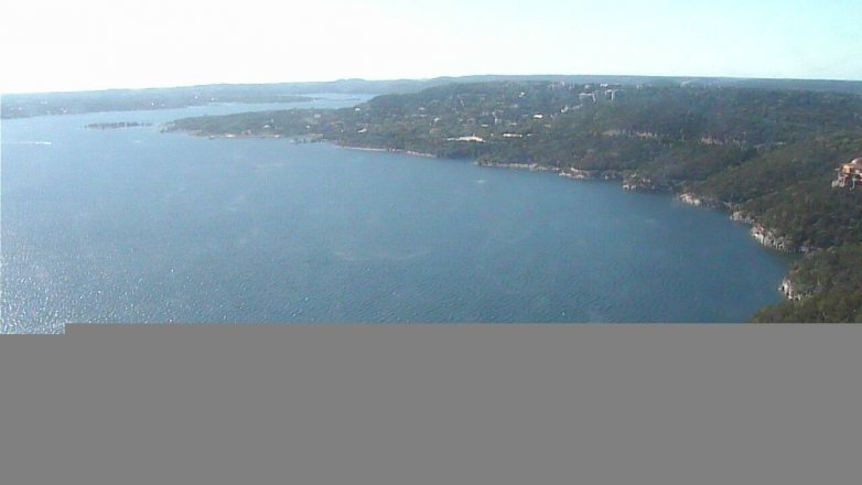 Lake Travis webcam, May 1, 2017 5:40 PM CT