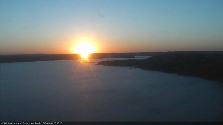 Lake Travis webcam, May 1, 2017 7:25 PM CT