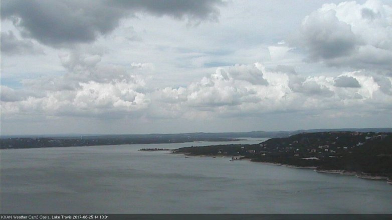 Lake Travis webcam, August 25, 2017 1:15 PM CT