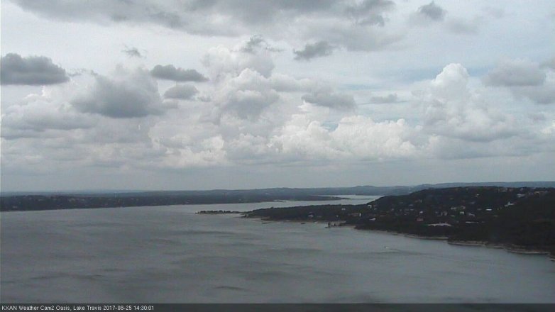 Lake Travis webcam, August 25, 2017 1:40 PM CT