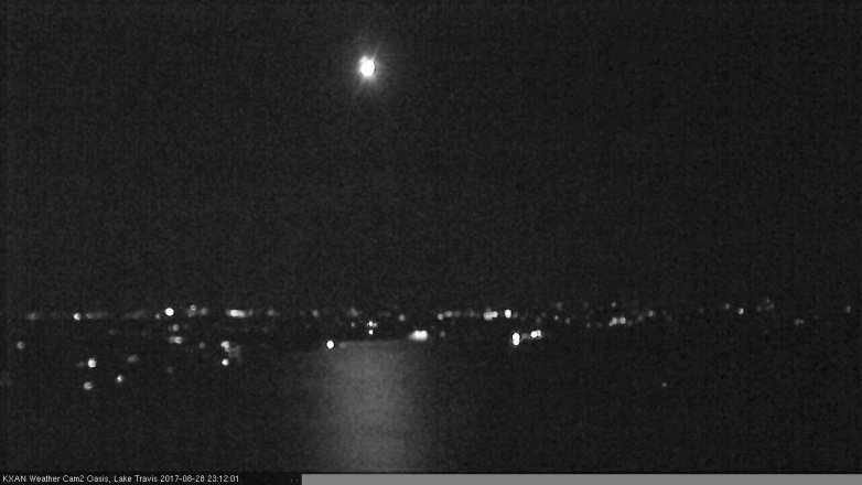 Lake Travis webcam, August 28, 2017 10:15 PM CT