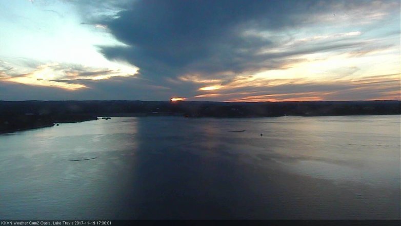 Lake Travis webcam, November 19, 2017 4:50 PM CT