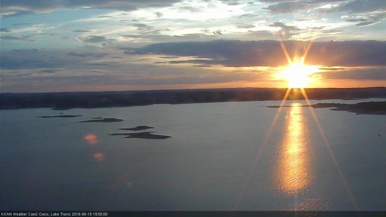 Lake Travis webcam, August 19, 2018 7:00 PM CT