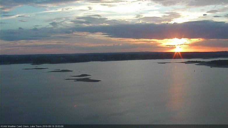 Lake Travis webcam, August 19, 2018 7:05 PM CT