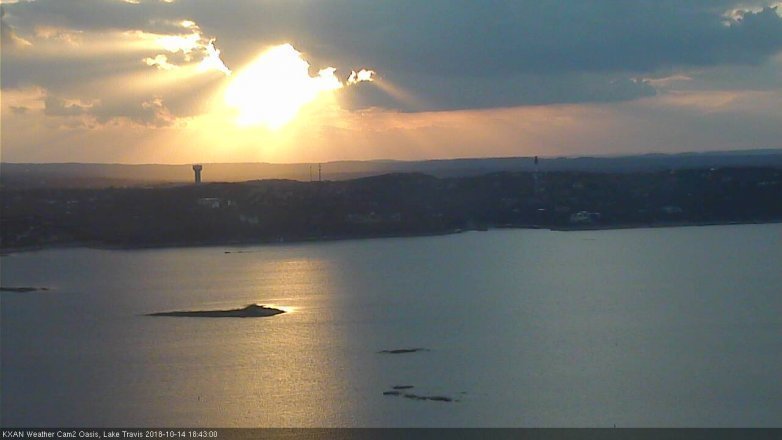 Lake Travis webcam, October 14, 2018 5:45 PM CT