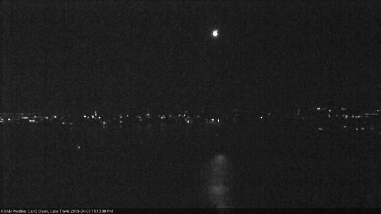 Lake Travis webcam, April 8, 2019 9:15 PM CT
