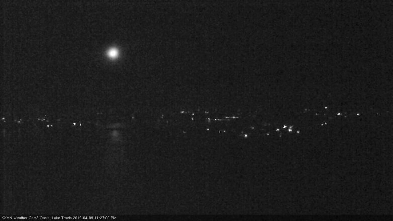 Lake Travis webcam, April 9, 2019 10:30 PM CT