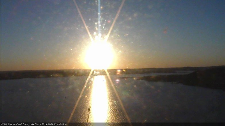 Lake Travis webcam, April 20, 2019 6:45 PM CT