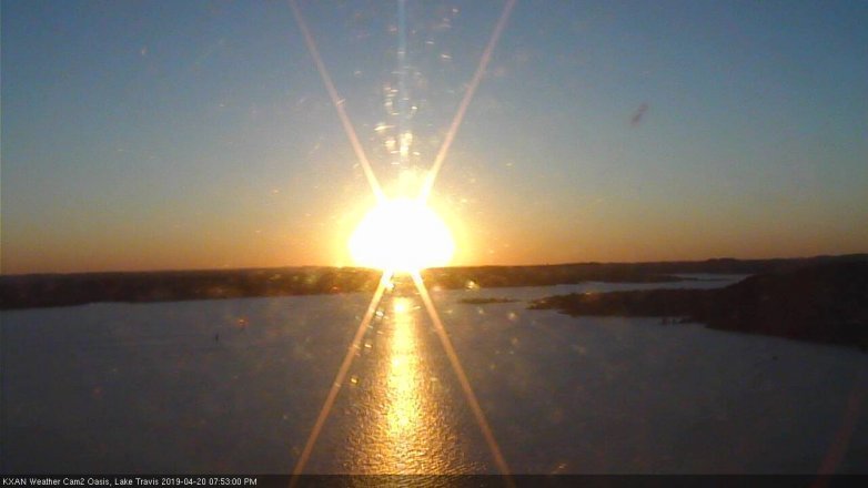 Lake Travis webcam, April 20, 2019 6:55 PM CT