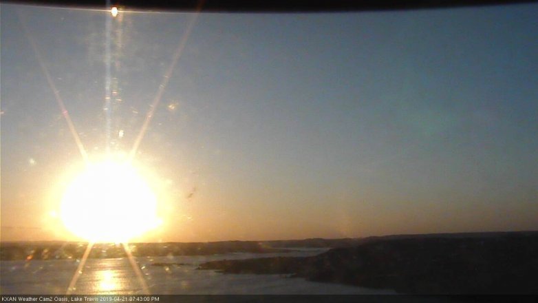 Lake Travis webcam, April 21, 2019 6:45 PM CT
