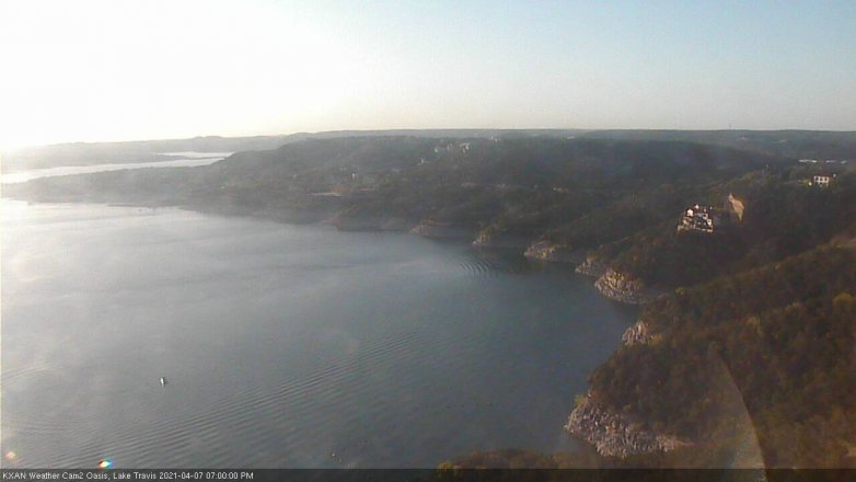 Lake Travis webcam, April 7, 2021 7:00 PM CT