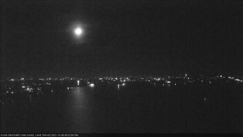 Lake Travis webcam, December 8, 2021 9:25 PM CT