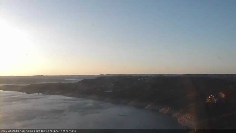 Lake Travis webcam, April 10, 2024 7:25 PM CT
