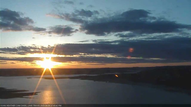 Lake Travis webcam, April 6, 2025 7:45 PM CT