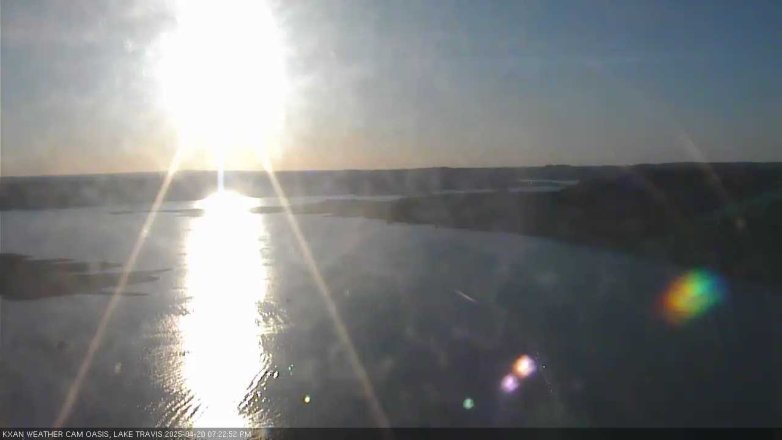 Lake Travis webcam, April 20, 2025 7:25 PM CT