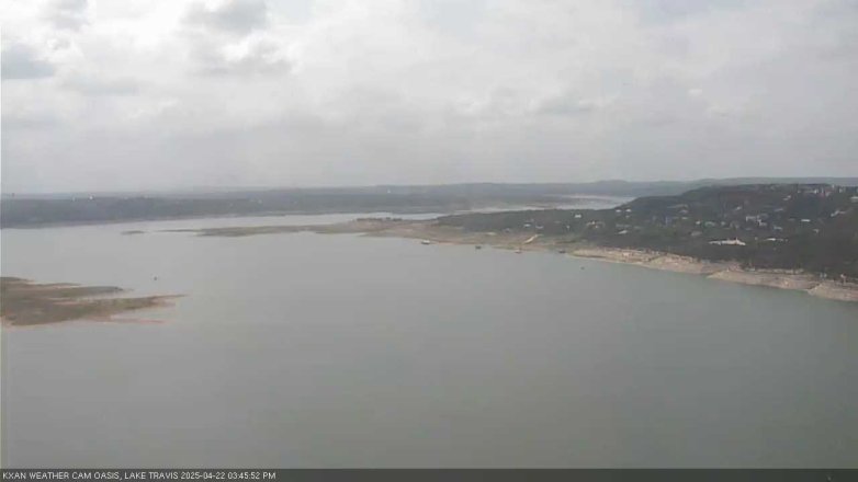 Lake Travis webcam, April 22, 2025 3:45 PM CT