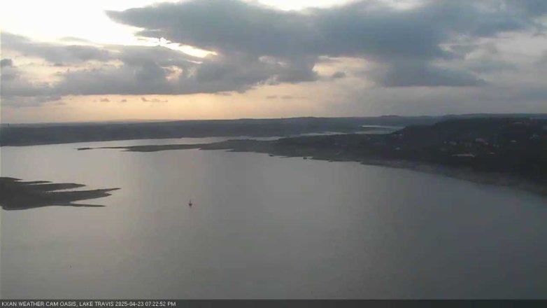 Lake Travis webcam, April 23, 2025 7:25 PM CT