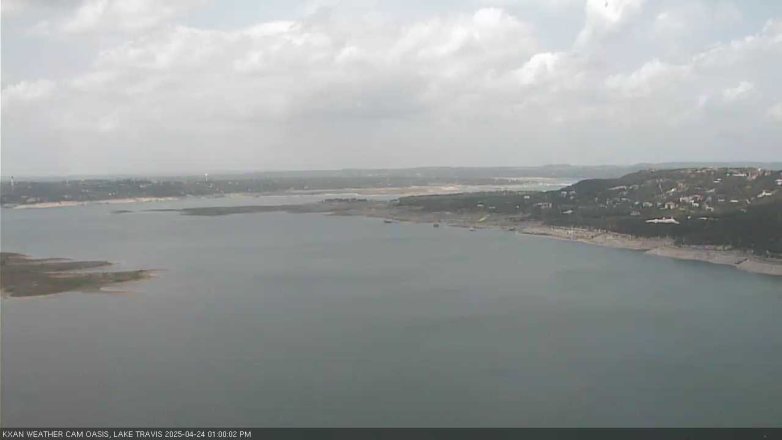Lake Travis webcam, April 24, 2025 1:00 PM CT