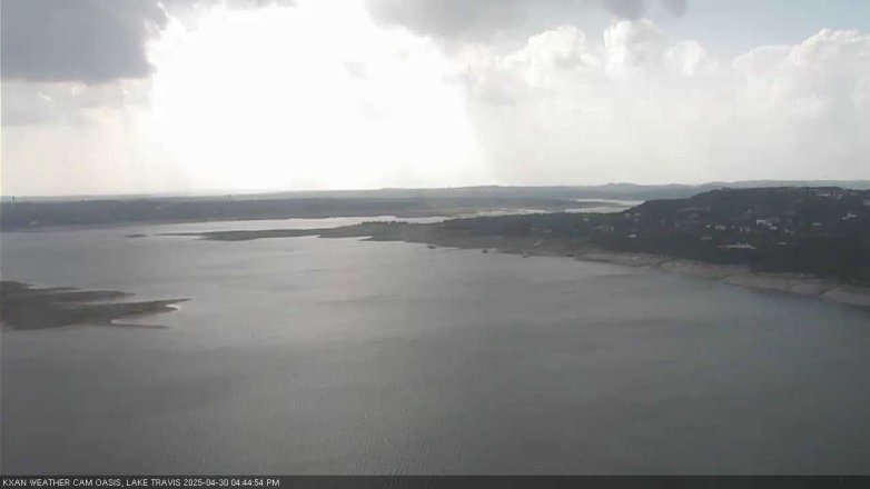 Lake Travis webcam, April 30, 2025 4:45 PM CT